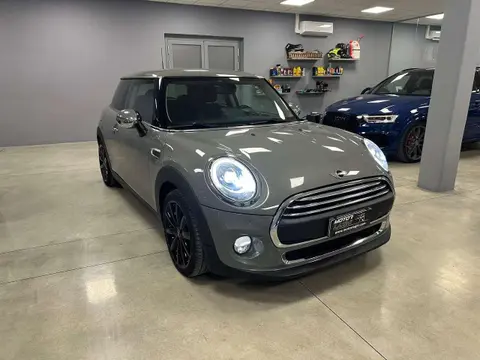 Used MINI ONE Petrol 2014 Ad 