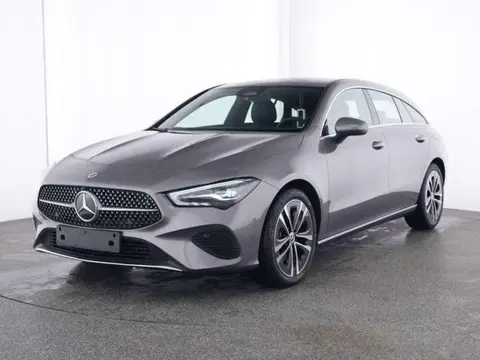 Used MERCEDES-BENZ CLASSE CLA Hybrid 2023 Ad 