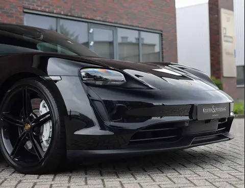 Annonce PORSCHE TAYCAN Électrique 2023 d'occasion 