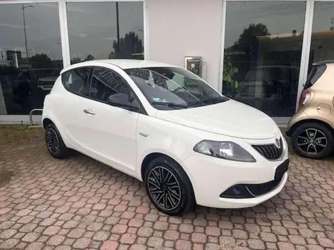 Annonce LANCIA YPSILON Hybride 2023 d'occasion 