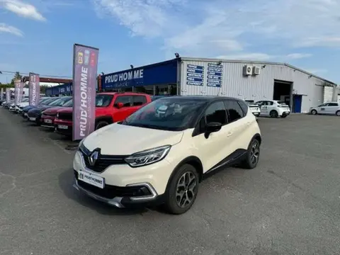 Annonce RENAULT CAPTUR Essence 2018 d'occasion 