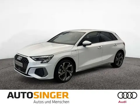 Annonce AUDI A3 Hybride 2023 d'occasion Allemagne