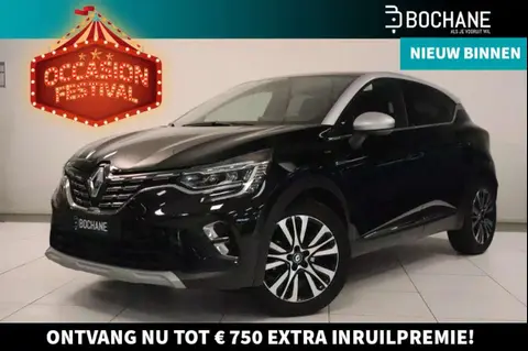 Used RENAULT CAPTUR Hybrid 2023 Ad 