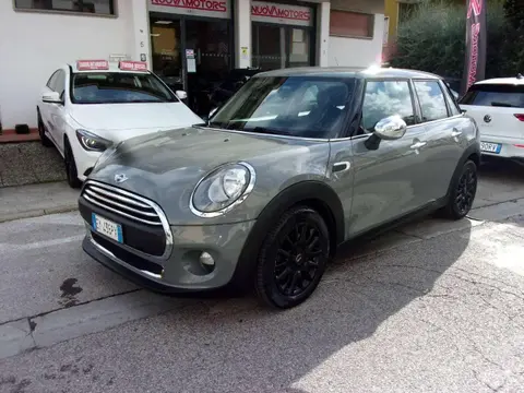 Used MINI ONE Petrol 2015 Ad 