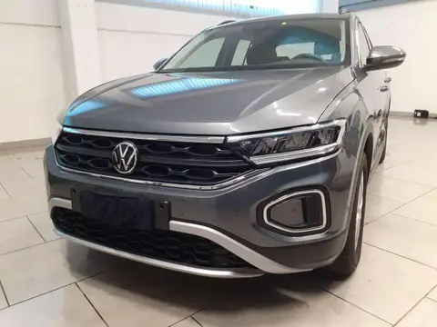 Used VOLKSWAGEN T-ROC Petrol 2022 Ad 