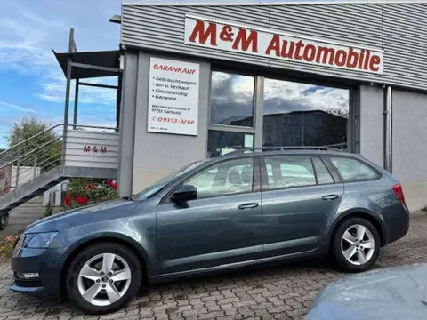 Used SKODA OCTAVIA Petrol 2020 Ad 