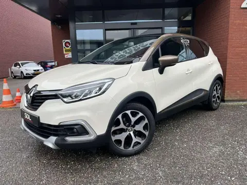 Used RENAULT CAPTUR Petrol 2017 Ad 