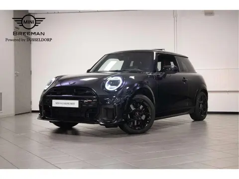 Used MINI COOPER Petrol 2024 Ad 