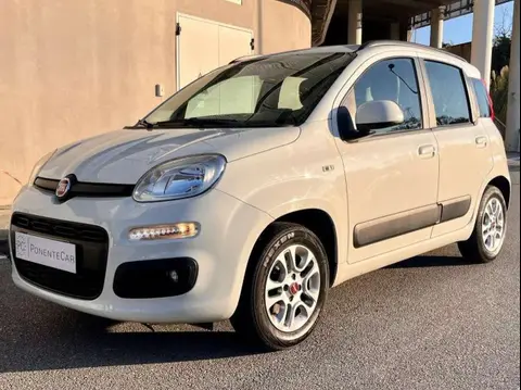 Annonce FIAT PANDA Essence 2019 d'occasion 