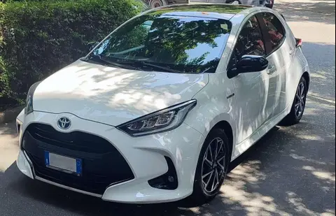 Used TOYOTA YARIS Hybrid 2020 Ad 