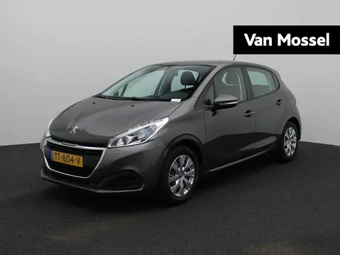 Used PEUGEOT 208 Petrol 2018 Ad 