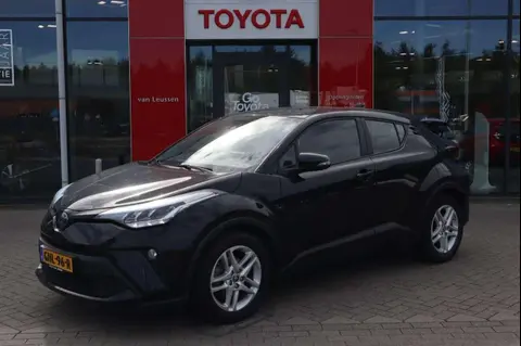 Used TOYOTA C-HR Hybrid 2022 Ad 