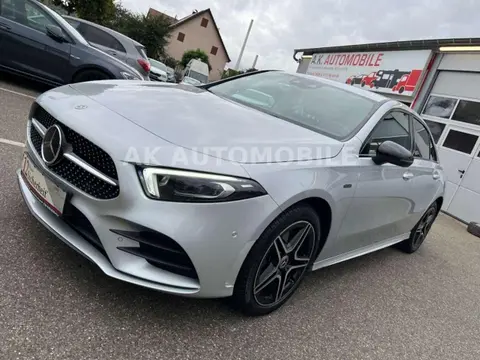 Used MERCEDES-BENZ CLASSE A Hybrid 2020 Ad 