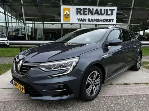 Used RENAULT MEGANE Hybrid 2021 Ad 