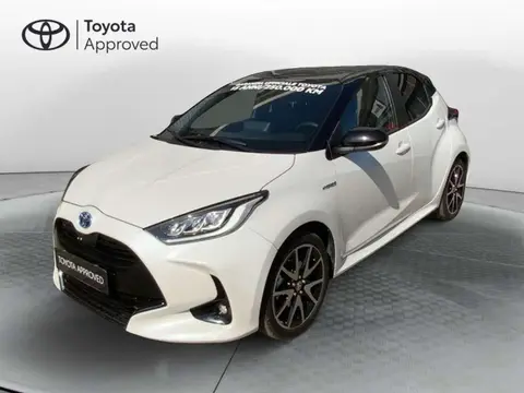 Used TOYOTA YARIS Hybrid 2021 Ad 