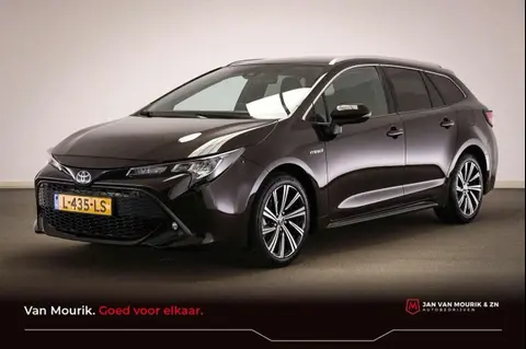 Used TOYOTA COROLLA Hybrid 2021 Ad 