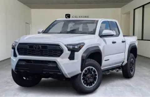 Annonce TOYOTA TACOMA Essence 2024 d'occasion 