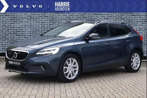 Annonce VOLVO V40 Essence 2019 d'occasion 