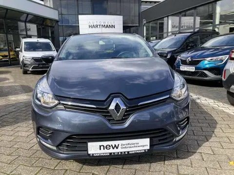 Annonce RENAULT CLIO Essence 2018 d'occasion Allemagne