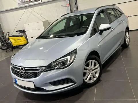 Used OPEL ASTRA Diesel 2019 Ad Germany