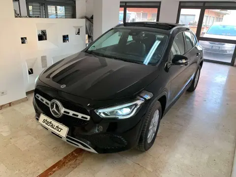 Annonce MERCEDES-BENZ CLASSE GLA Diesel 2021 d'occasion 