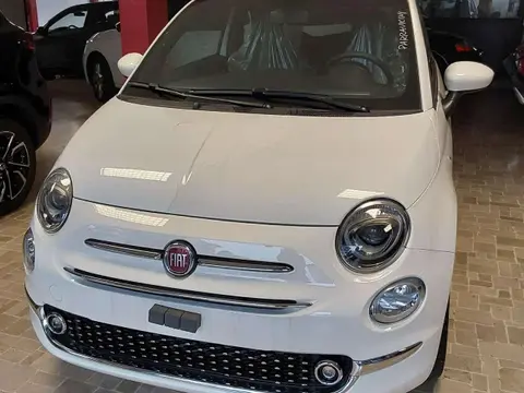 Used FIAT 500 Hybrid 2024 Ad 