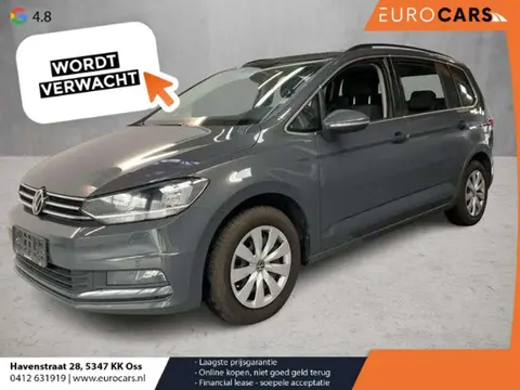 Used VOLKSWAGEN TOURAN Petrol 2021 Ad 