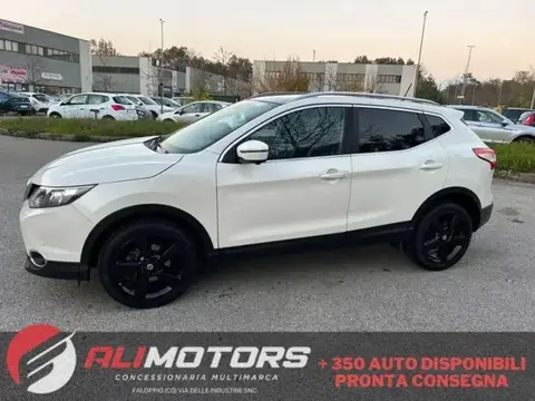 Annonce NISSAN QASHQAI Essence 2017 d'occasion 