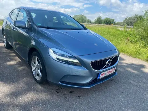 Annonce VOLVO V40 Essence 2018 d'occasion 