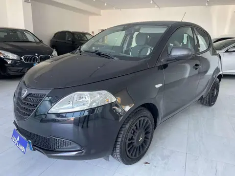 Annonce LANCIA YPSILON Essence 2015 d'occasion 