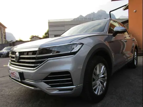 Used VOLKSWAGEN TOUAREG Diesel 2020 Ad 