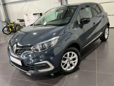 Used RENAULT CAPTUR Petrol 2019 Ad 