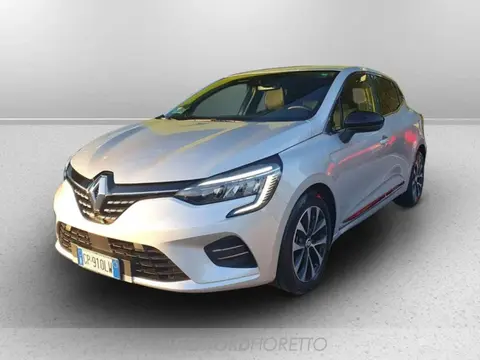 Annonce RENAULT CLIO Essence 2023 d'occasion 