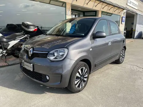 Used RENAULT TWINGO Electric 2022 Ad 