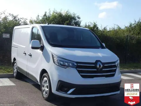 Used RENAULT TRAFIC Diesel 2024 Ad 