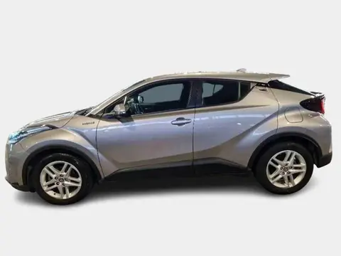 Used TOYOTA C-HR Hybrid 2021 Ad 