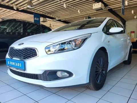 Used KIA CEED Petrol 2014 Ad 