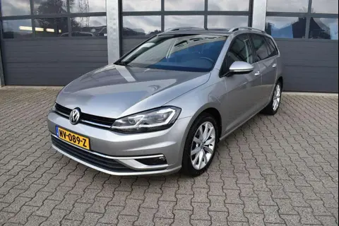 Used VOLKSWAGEN GOLF Petrol 2017 Ad 