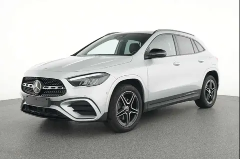 Used MERCEDES-BENZ CLASSE GLA Hybrid 2023 Ad 