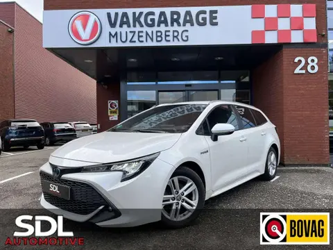 Used TOYOTA COROLLA Hybrid 2021 Ad 