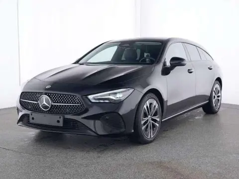 Used MERCEDES-BENZ CLASSE CLA Hybrid 2023 Ad 