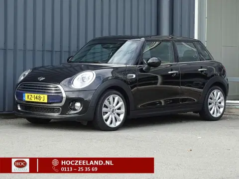 Used MINI COOPER Petrol 2017 Ad 