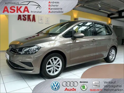 Used VOLKSWAGEN GOLF Petrol 2018 Ad 