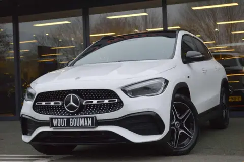 Annonce MERCEDES-BENZ CLASSE GLA Hybride 2020 d'occasion 