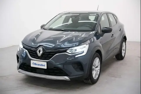 Used RENAULT CAPTUR Hybrid 2021 Ad 