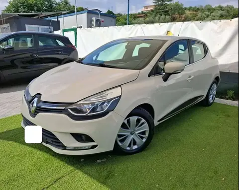 Used RENAULT CLIO Diesel 2018 Ad 