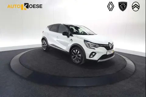 Used RENAULT CAPTUR Hybrid 2023 Ad 