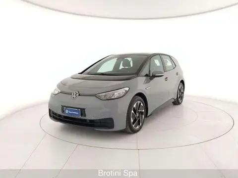 Used VOLKSWAGEN ID.3 Electric 2022 Ad 