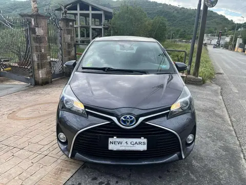 Used TOYOTA YARIS Hybrid 2016 Ad 