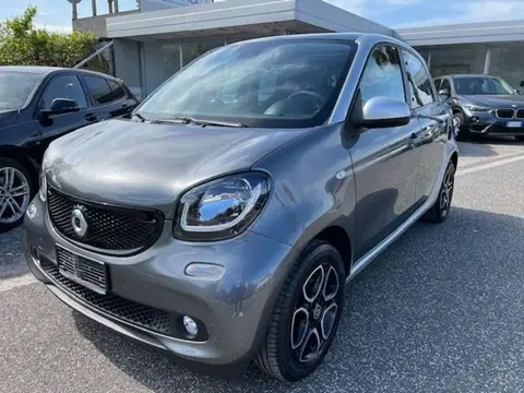 Annonce SMART FORFOUR Essence 2017 d'occasion 